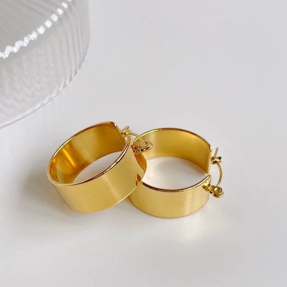 18K Gold Plated Cebelle Thin Blade C Hoop Earrings - Picture 1 of 8